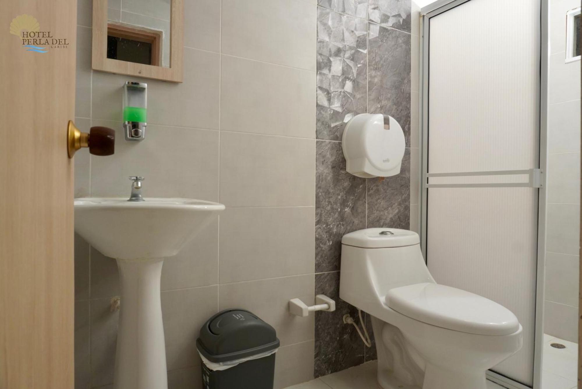 Hotel Perla Del Caribe ซันตามาร์ตา ภายนอก รูปภาพ